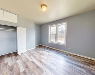 139 N Water Ave - Photo Thumbnail 5