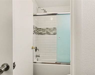 7929 Dana Maple Court - Photo Thumbnail 41