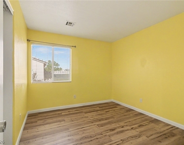 7929 Dana Maple Court - Photo Thumbnail 36