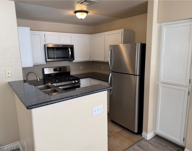 350 S Durango Drive - Photo Thumbnail 20