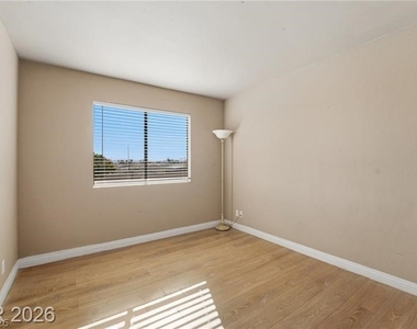 2982 Juniper Hills Boulevard - Photo Thumbnail 21