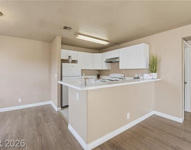 2982 Juniper Hills Boulevard - Photo Thumbnail 11