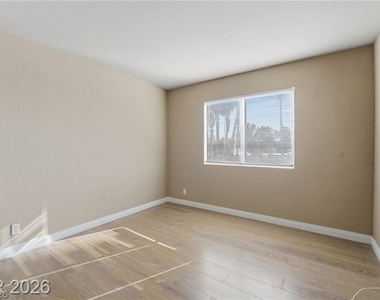 2982 Juniper Hills Boulevard - Photo Thumbnail 19