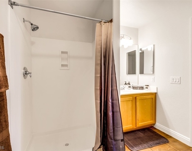 8777 W Maule Avenue - Photo Thumbnail 16