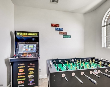 8777 W Maule Avenue - Photo Thumbnail 32