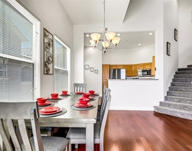 8777 W Maule Avenue - Photo Thumbnail 10