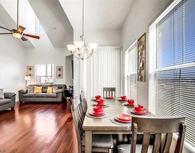 8777 W Maule Avenue - Photo Thumbnail 5