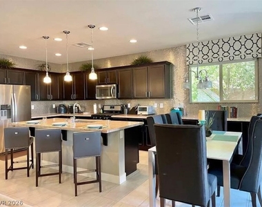 6845 Black Ash Street - Photo Thumbnail 5