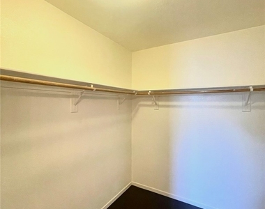 10408 Coffee Grinder Court - Photo Thumbnail 20