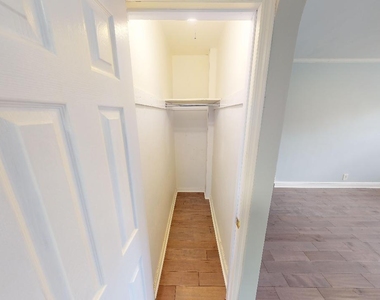 67-12 Juno Street - Photo Thumbnail 12