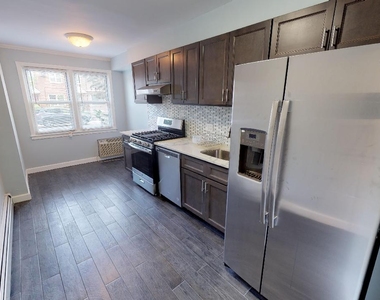 67-12 Juno Street - Photo Thumbnail 4