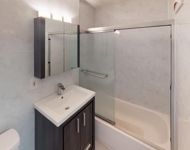 67-12 Juno Street - Photo Thumbnail 18