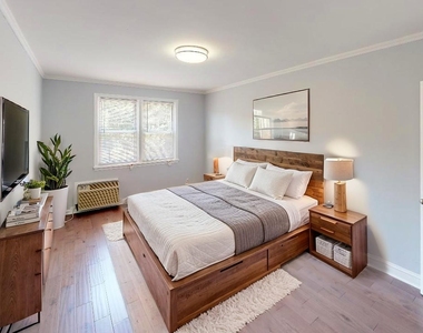 67-12 Juno Street - Photo Thumbnail 8