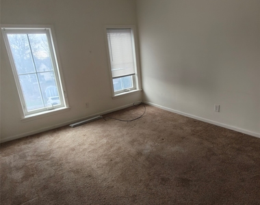 145 Floral Avenue - Photo Thumbnail 10