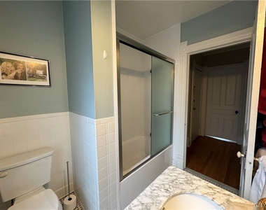 1801 James Street - Photo Thumbnail 12
