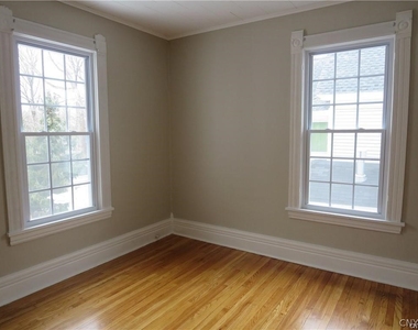 1801 James Street - Photo Thumbnail 13