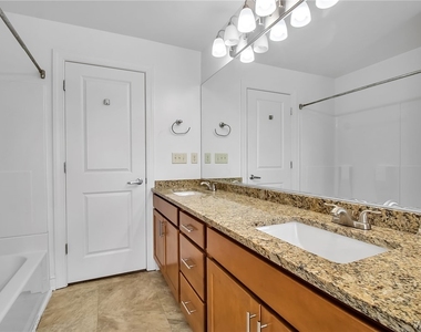 5849 Broadway Street - Photo Thumbnail 19