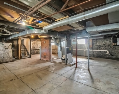 5849 Broadway Street - Photo Thumbnail 25