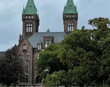 57 Abbottsford Place - Photo Thumbnail 2