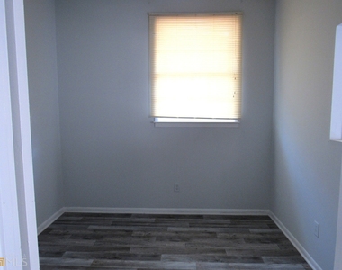 8337 Holly Drive - Photo Thumbnail 14
