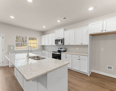 755 Lakehaven Lane - Photo Thumbnail 11