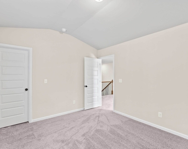 755 Lakehaven Lane - Photo Thumbnail 20