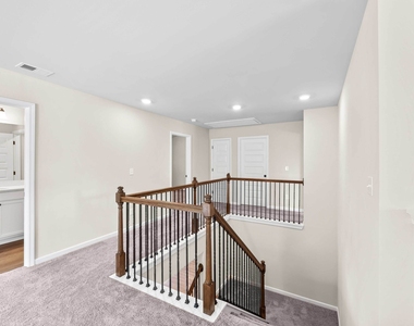 755 Lakehaven Lane - Photo Thumbnail 17
