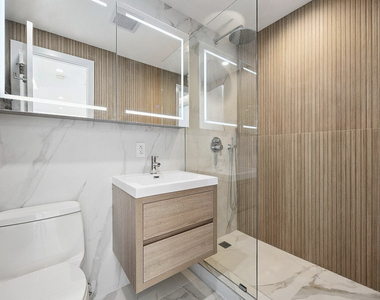 184 Eagle Street - Photo Thumbnail 8