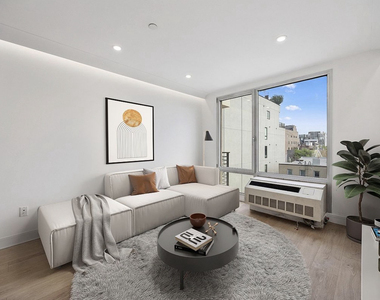 184 Eagle Street - Photo Thumbnail 2