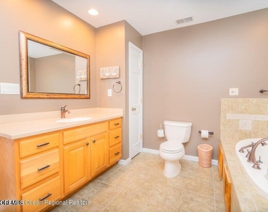 1 Kari Court - Photo Thumbnail 50