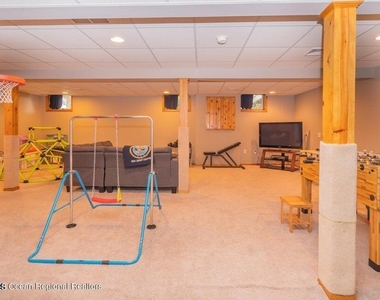 1 Kari Court - Photo Thumbnail 30