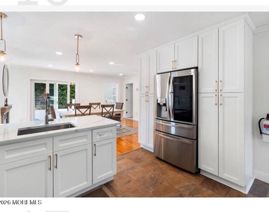 1601 West Street - Photo Thumbnail 12