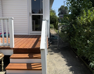 34 Whalepond Road - Photo Thumbnail 14