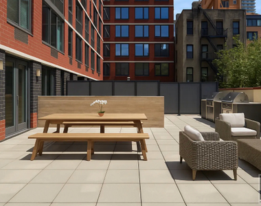 West 55th Street - Photo Thumbnail 7