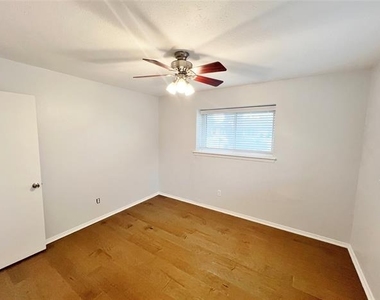 411 High Brook Drive - Photo Thumbnail 29