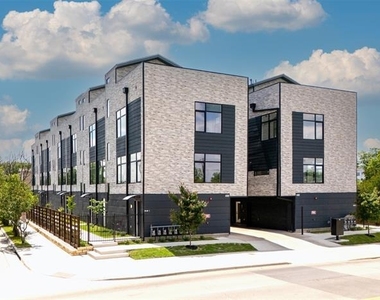 430 E 8th - Photo Thumbnail 3