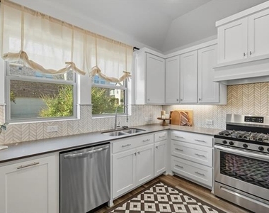 1029 3rd Street - Photo Thumbnail 27