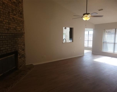 331 Dogwood - Photo Thumbnail 4