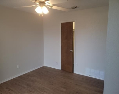331 Dogwood - Photo Thumbnail 14