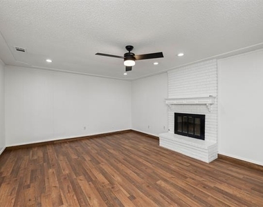 5603 Fireside Drive - Photo Thumbnail 8
