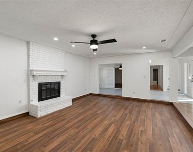 5603 Fireside Drive - Photo Thumbnail 9
