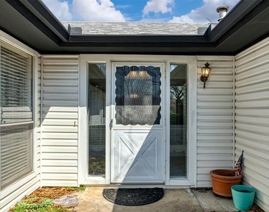 5603 Fireside Drive - Photo Thumbnail 6