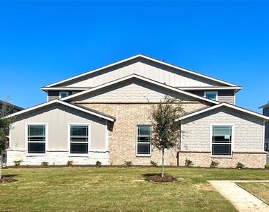737 Wheatfield Drive - Photo Thumbnail 12