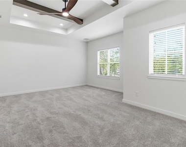 200 Dover Drive - Photo Thumbnail 20