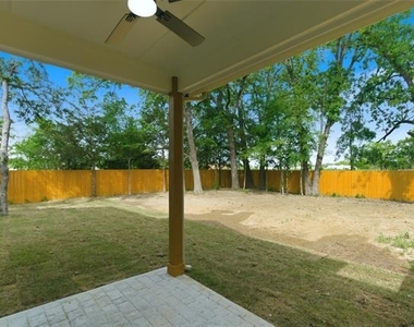 200 Dover Drive - Photo Thumbnail 32
