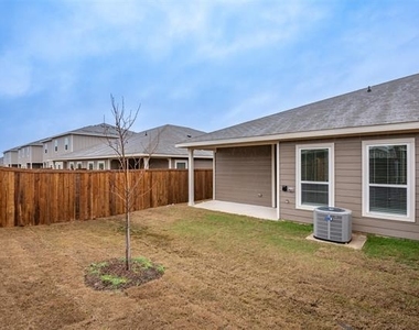 656 Wheatfield Drive - Photo Thumbnail 25