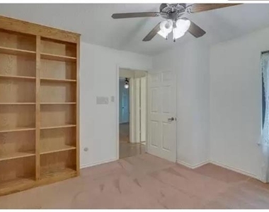 2719 Sunrise Drive - Photo Thumbnail 17