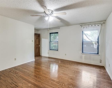 2719 Sunrise Drive - Photo Thumbnail 12