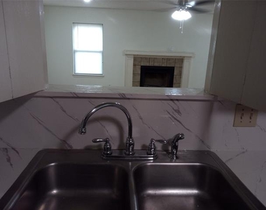 2719 Sunrise Drive - Photo Thumbnail 21