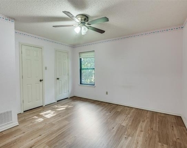 2719 Sunrise Drive - Photo Thumbnail 15
